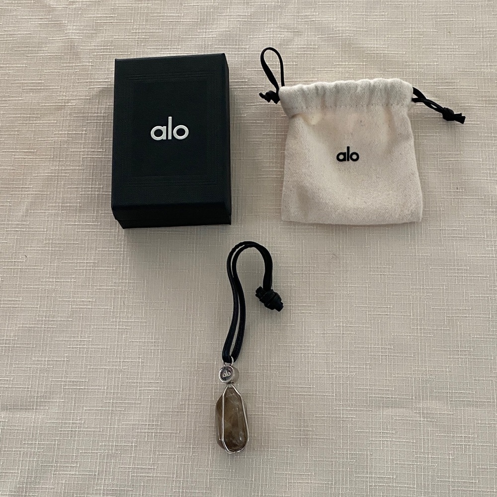 Alo Intention Crystal Bag Charm (Smoky Quartz/Chrome)